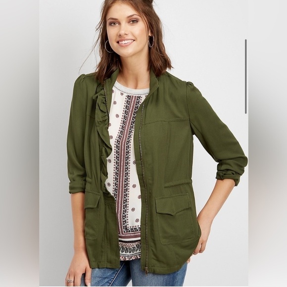 XS ruffled front anorak jacket Maurices army, green light weight zip up coat - Picture 2 of 10